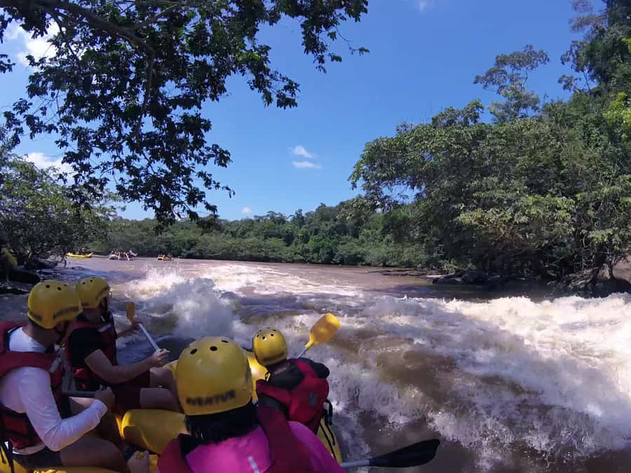 Rio de Janeiro: Guided River Rafting Tour - What to pack for a comfortable day