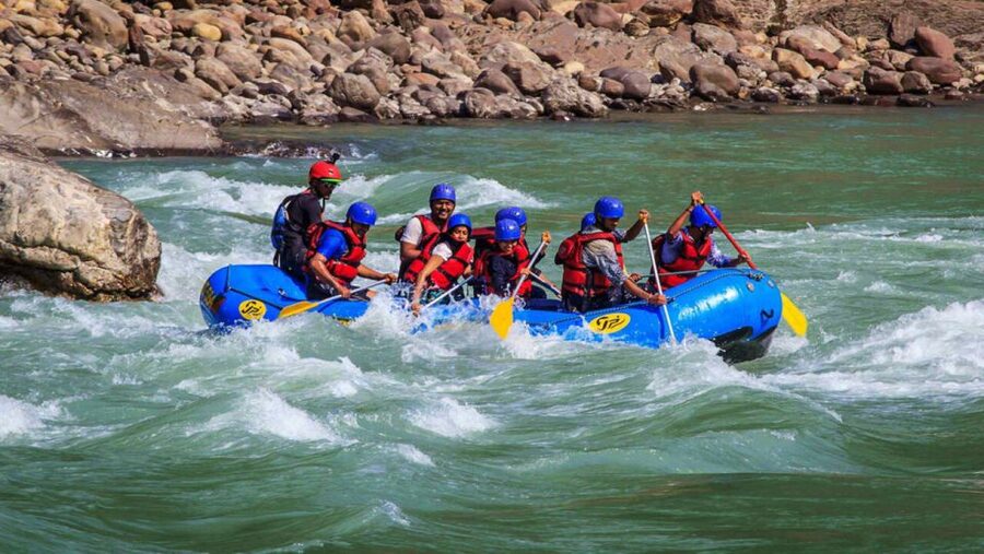 Rishikesh: Ganges River Rafting Adventure - A 3.5-hour river run through changing water