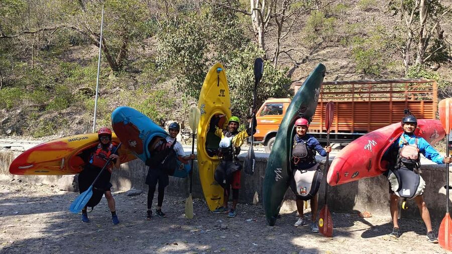 Rishikesh: White-Water Rafting Trip for All Levels - Phool Chatti to NIM Beach: the gentle 6-kilometer run