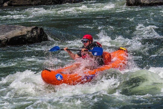 Rogue River Hellgate Canyon PM Half-Day Raft Trip - The guide can make or break a first rafting trip
