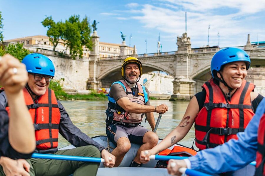 Rome: Tiber River Urban Rafting Tour with Roman Pizza - Why rafting in Rome is worth considering