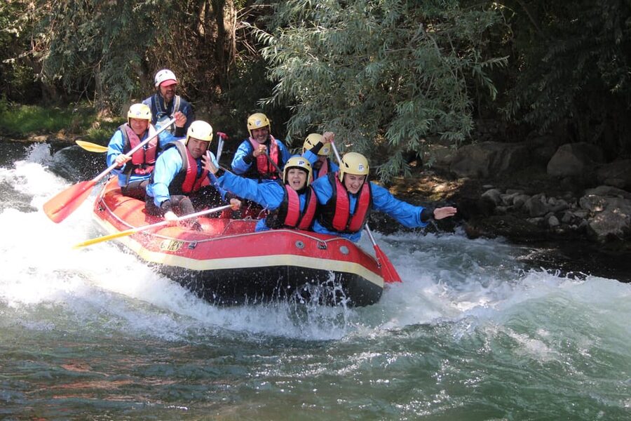 Salerno: rafting on the Sele River in Cilento - The first hour: learning before the rapids