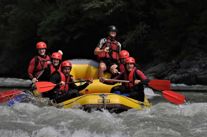 Salzburg: White Water Rafting on the Salzach River - Learning the commands before the first rapids