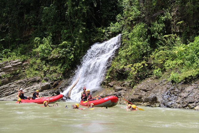 Savegre River Rafting Private Trip from Manuel Antonio - Safety first at the river put-in
