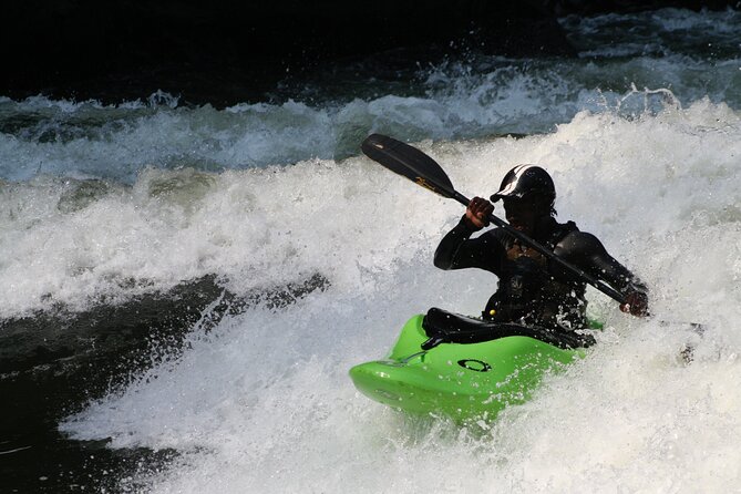 Shared Rafting and Kayaking at Zambezi with Guide - Why this Zambezi rafting day is different