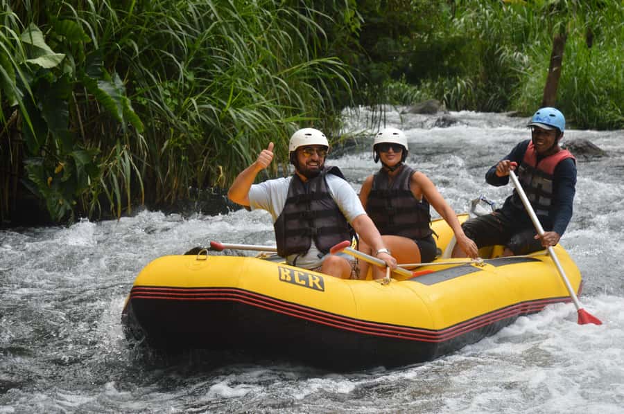 Sidemen Bali Private Rafting on Telaga Waja River With Lunch - Meeting The Team At Bukit Cilli Rafting