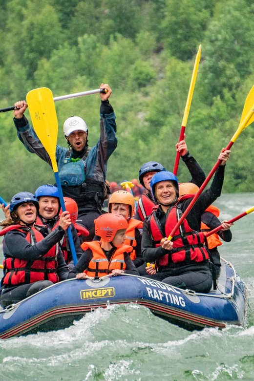 Sjoa: Rafting Adventure for Families - What the four-hour river outing feels like