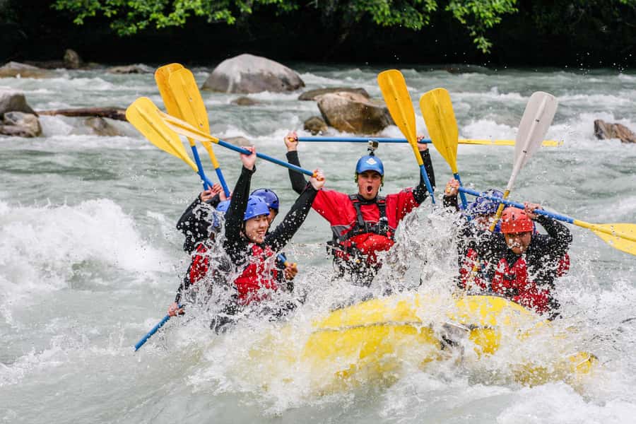 Squamish: Wet and Wild Elaho Exhilarator Rafting Experience - Practical advice for a smoother day
