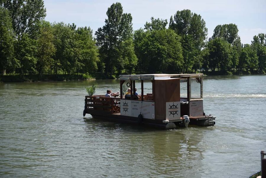 Stuttgart: Exclusive Raft Boat Rental - What the Two-Hour Cruise Actually Feels Like