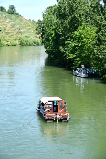 Stuttgart: Exclusive Raft Boat Rental - Flosse and Finne: Picking the Right Boat