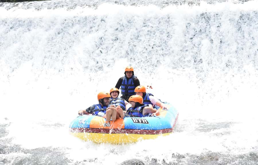 Telaga Waja River: Rafting Expedition with Lunch - Coffee, changing, and safety briefing