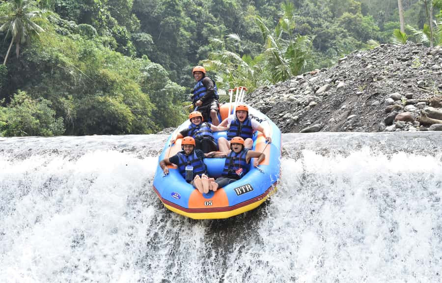 Telaga Waja River: Rafting Expedition with Lunch - The drive from Bali’s resort belt