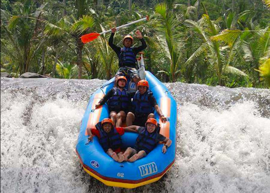 Telaga Waja: White Water Rafting with Lunch - A full day built around the Telaga Waja River
