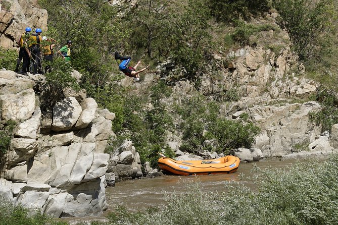 The Ultimate Struma River White Water Rafting - Starting in Kresna and getting ready