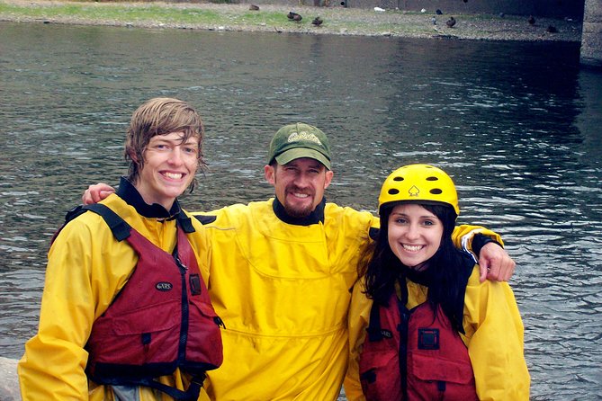 Truckee River Rafting or Kayaking Tours from Reno - Reno Whitewater Park and the liveliest stretch
