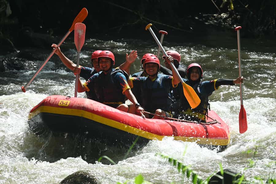 Ubud: Ayung River Guided Rafting Adventure with Lunch - Lunch in a natural setting