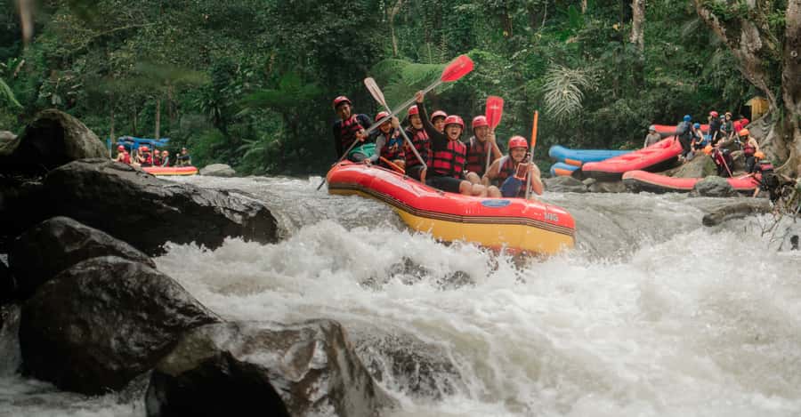 Ubud: Ayung River Rafting Adventure with Lunch and Transport - The steep walk, or the zipline option