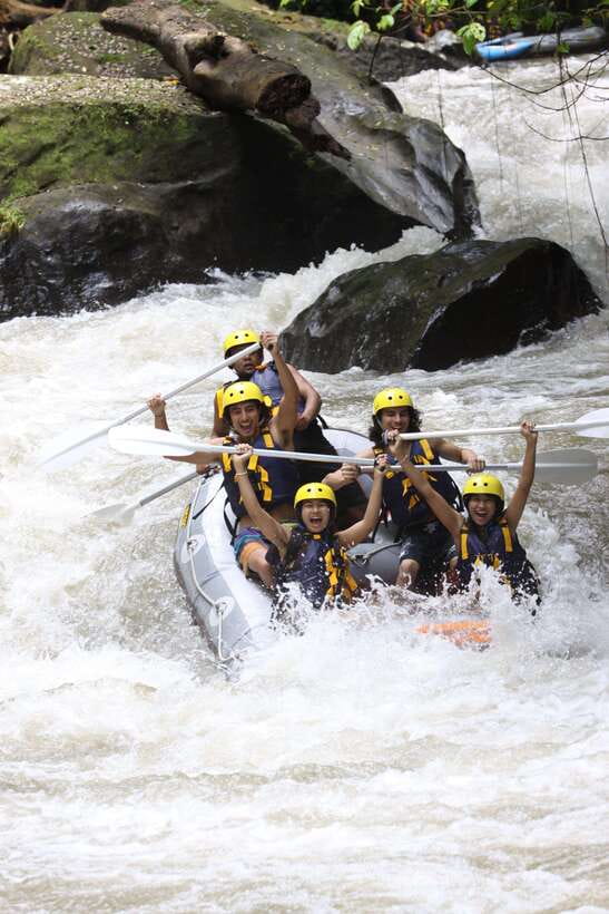 Ubud: Ayung River Rafting Include Lunch - Lunch after the river run
