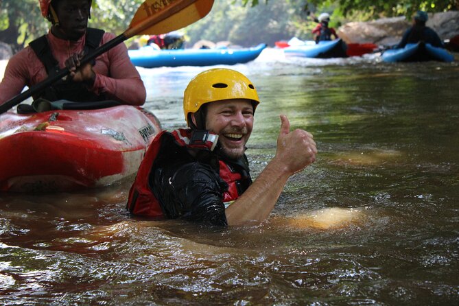 Uganda Jungle Rafting - A safety briefing before the first rapid