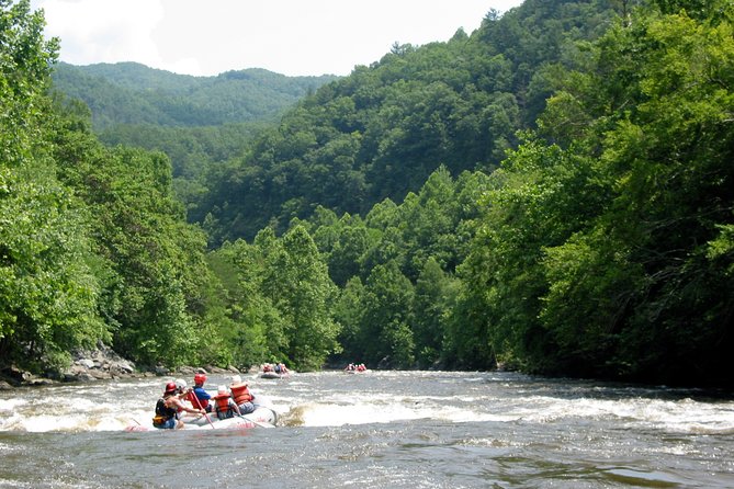 Upper Pigeon River Whitewater Rafting - What the Rapids Feel Like on the Upper Pigeon