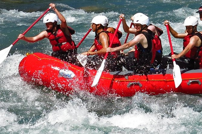 Upper Skagit Introductory Whitewater Rafting Trip - Paddling the Skagit River for about two hours