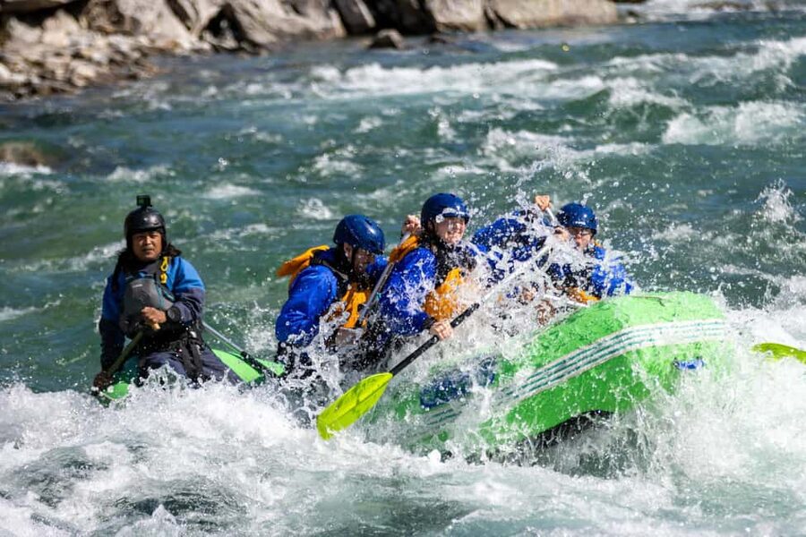 Voss: Thrilling Whitewater Rafting Guided Trip - The Play Section and its continuous grade 3 rapids