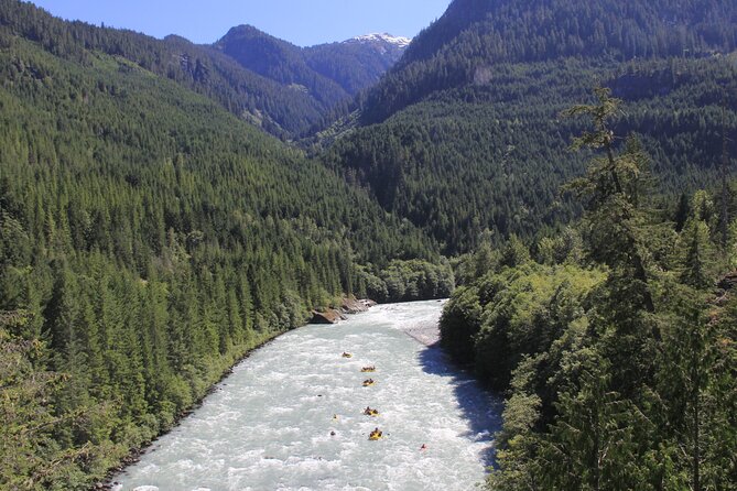 Wet and Wild Elaho Exhilarator Rafting - Why the Elaho Exhilarator is more than a quick rafting ride