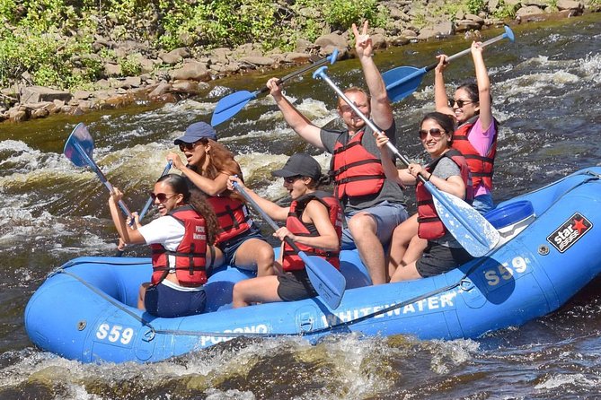 White Water Rafting at Kitulgala - Preparing for five kilometres of white water