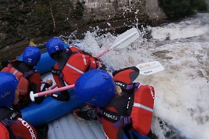 White Water Rafting Experience in River Dee in Llangollen - Staff and instruction
