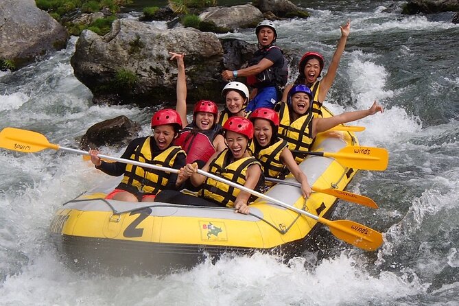White Water Rafting Experience on the Tama River in Ome in Tokyo - 9:30 safety briefing before the rapids