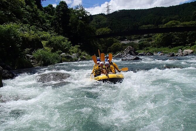 White Water Rafting Experience on the Tama River in Ome in Tokyo - 9:00 arrival and changing clothes