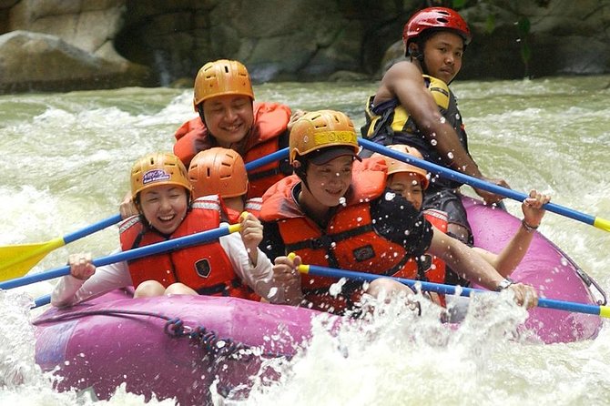 Whitewater Rafting Adventure at Gopeng (from KL) - Getting ready at Ulu Geruntum