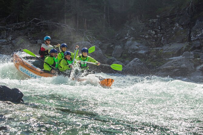 Whitewater Rafting Grade 3 to 4 - From Voss to the Raundal River