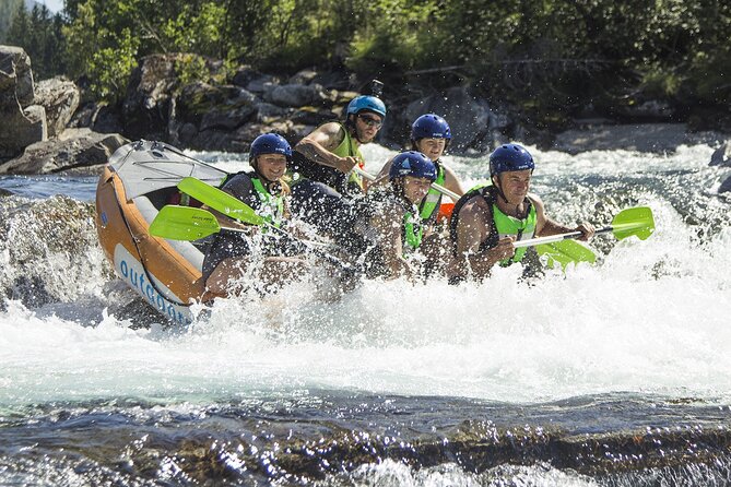 Whitewater Rafting Grade 3 to 4 - Getting suited up for cold Norwegian water