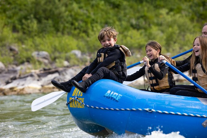 Whitewater Rafting in Jackson Hole : Family Standard Raft - The ride to the Snake River launch