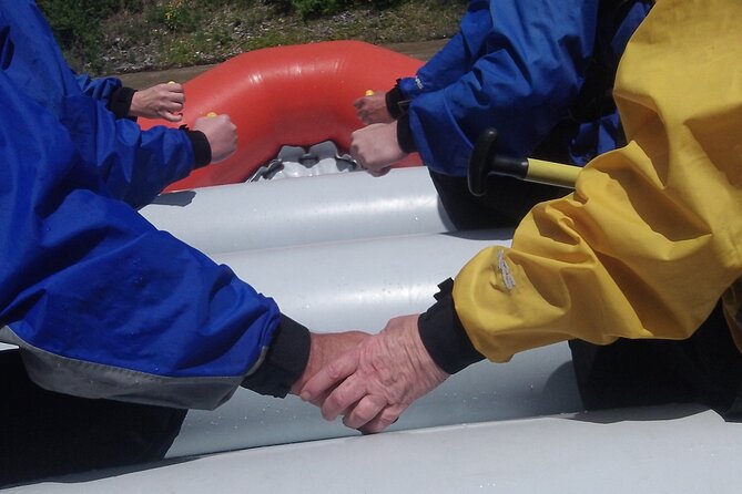 Whitewater Rafting, Jackson Hole - Family Friendly Classic Raft - Guides who make the difference
