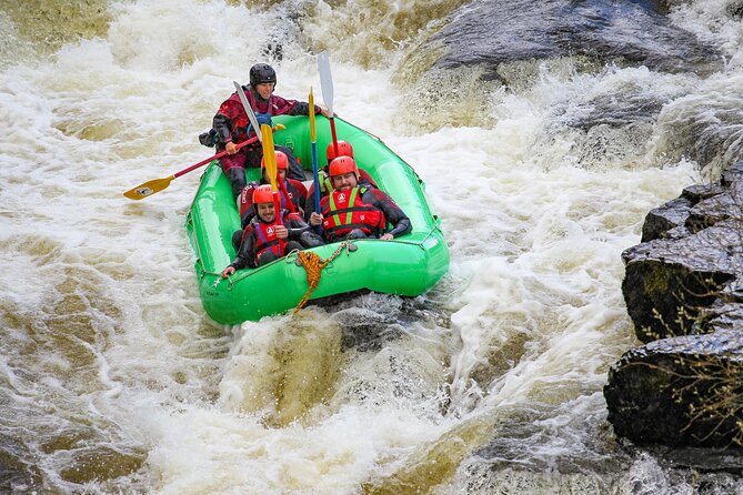 Whitewater Rafting on the River Dee in Llangollen - Safety briefing and paddle commands
