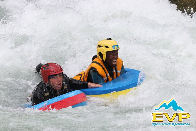 Whitewater swimming (Hydrospeed) on the Durance - Safety instruction before the first wave