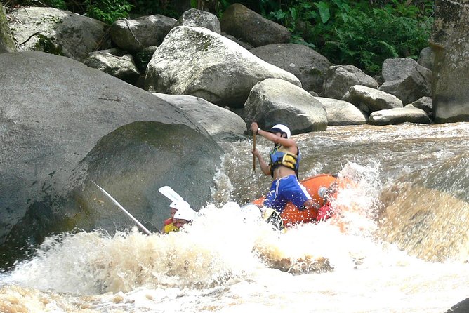 World-Class Mae Taeng River Whitewater Rafting Experience - What the Mae Taeng rafting day is really like